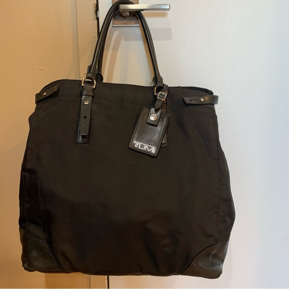 TUMI Black Ballistic Nylon w Leather Trim 3/4 Zip Closure Weekender Bag